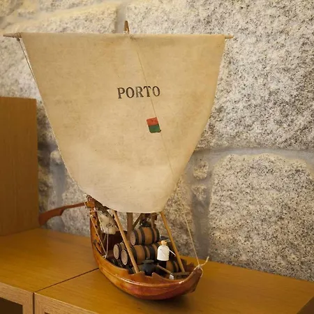 Δωμάτια σε οικογενειακή κατοικία Golden & Blue House, O Seu Novo Espaco No Πόρτο