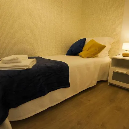 Проживание в семье Golden & Blue House, O Seu Novo Espaco No Порту