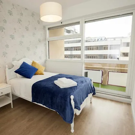 Homestay Golden & Blue House, O Seu Novo Espaco No Porto